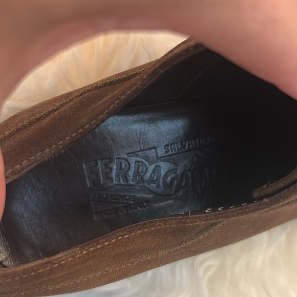 FERRAGAMO Men’s Brown Suede Lace-Up Shoes 8 - Picture 8 of 10